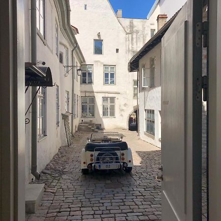Apartamento Old Bishop'S House Tallin Exterior foto