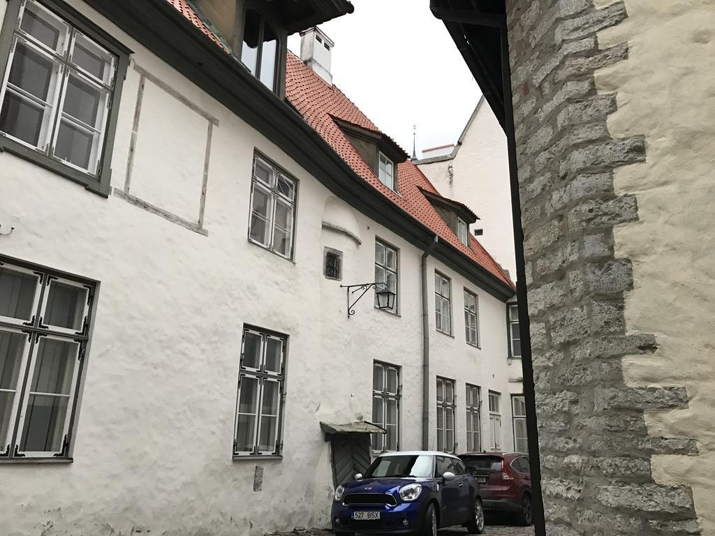 Apartamento Old Bishop'S House Tallin Exterior foto