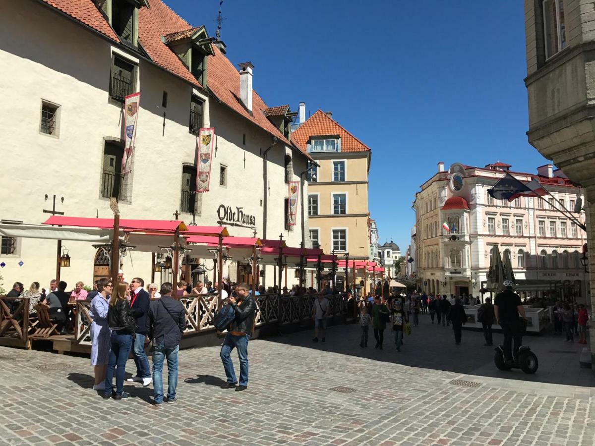Apartamento Old Bishop'S House Tallin Exterior foto