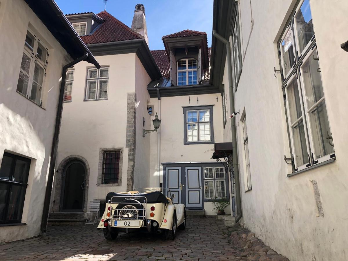 Apartamento Old Bishop'S House Tallin Exterior foto